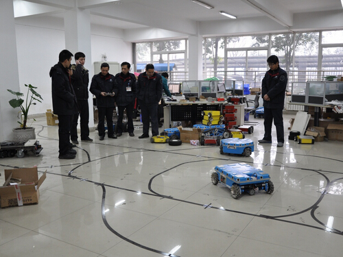 中航工业成飞集团工程师一行到访开云手机注册公司-1.jpg